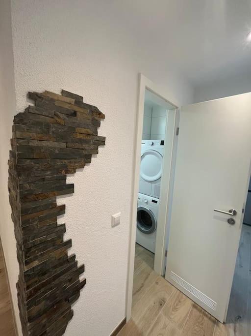 Familienwohnung Neben Dem See,Messe Und Europapark Offenburg Bagian luar foto