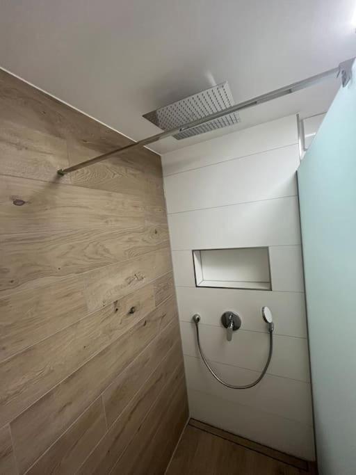 Familienwohnung Neben Dem See,Messe Und Europapark Offenburg Bagian luar foto